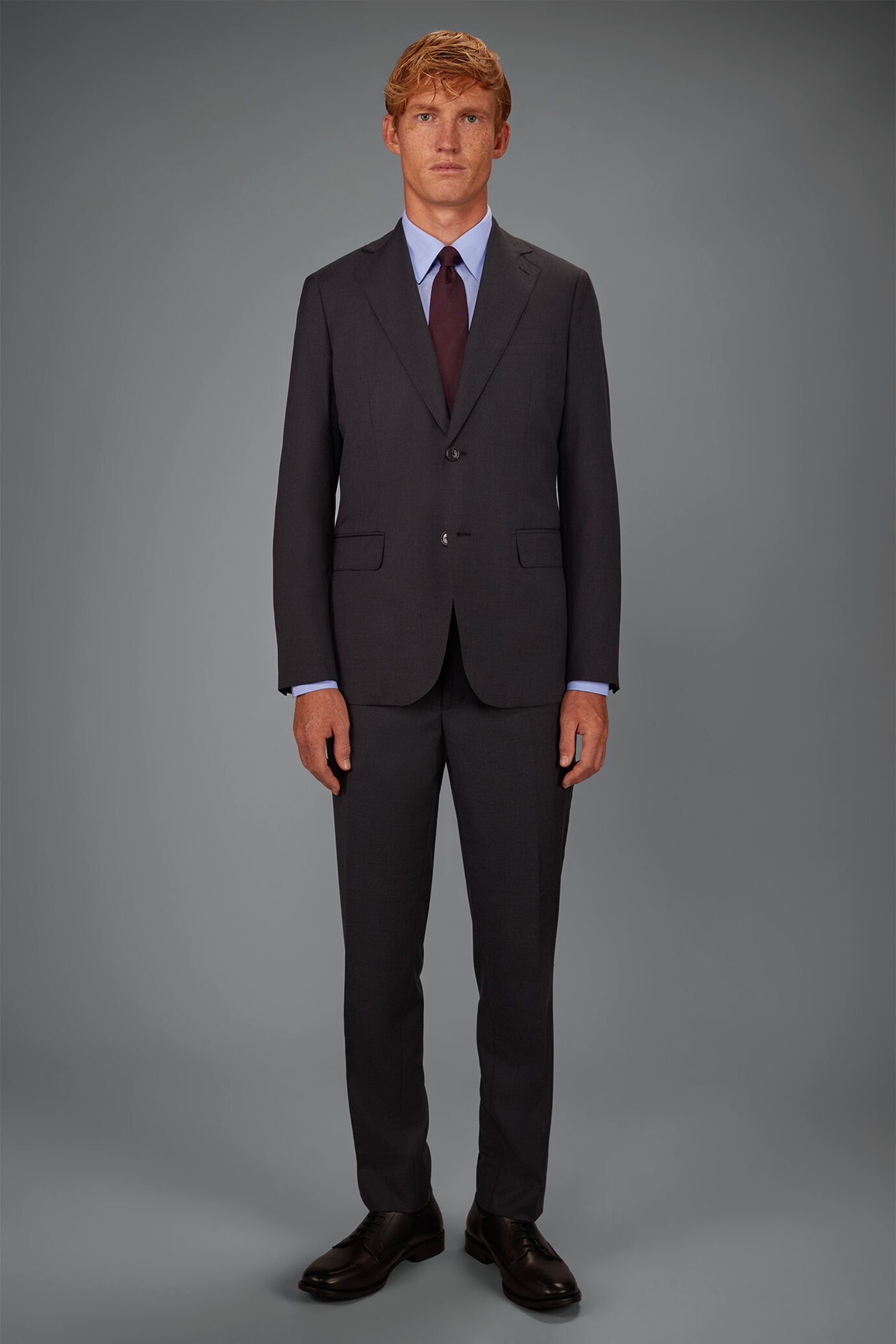 Costume droite gris mix de tailles